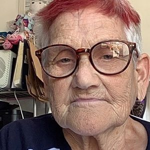 Meet your Posher, Gabby